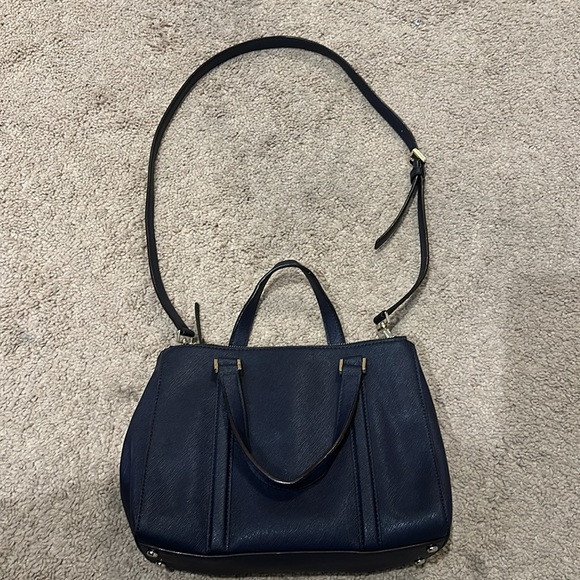 Excellent condition Kate Spade crossbody carryall navy blue purse or Tote - Picture 6 of 11